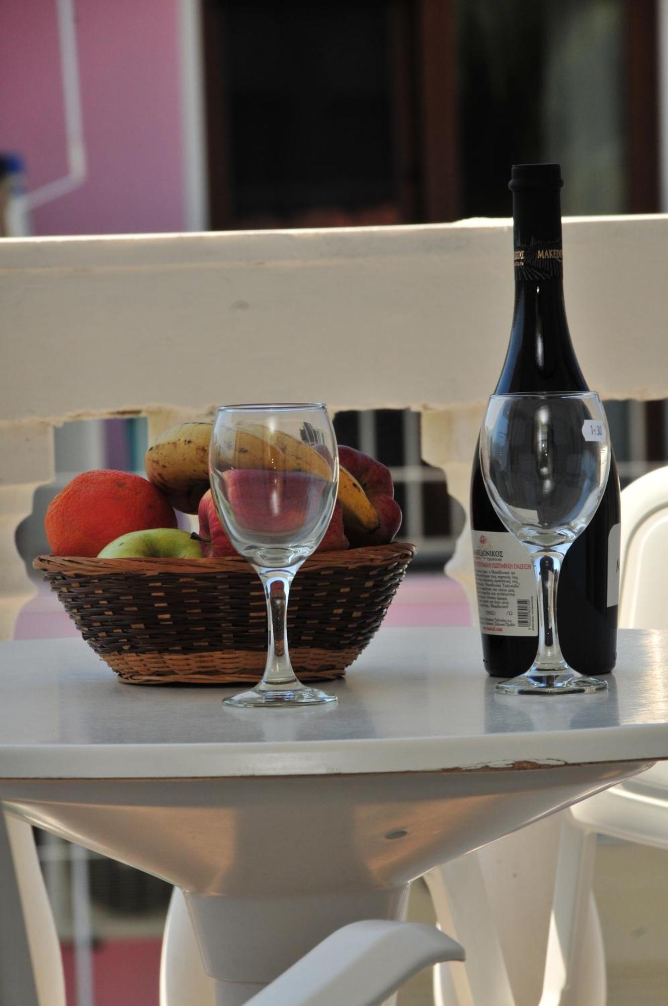 Dionisos Palms Apartments Paralia Dionysiou Room photo