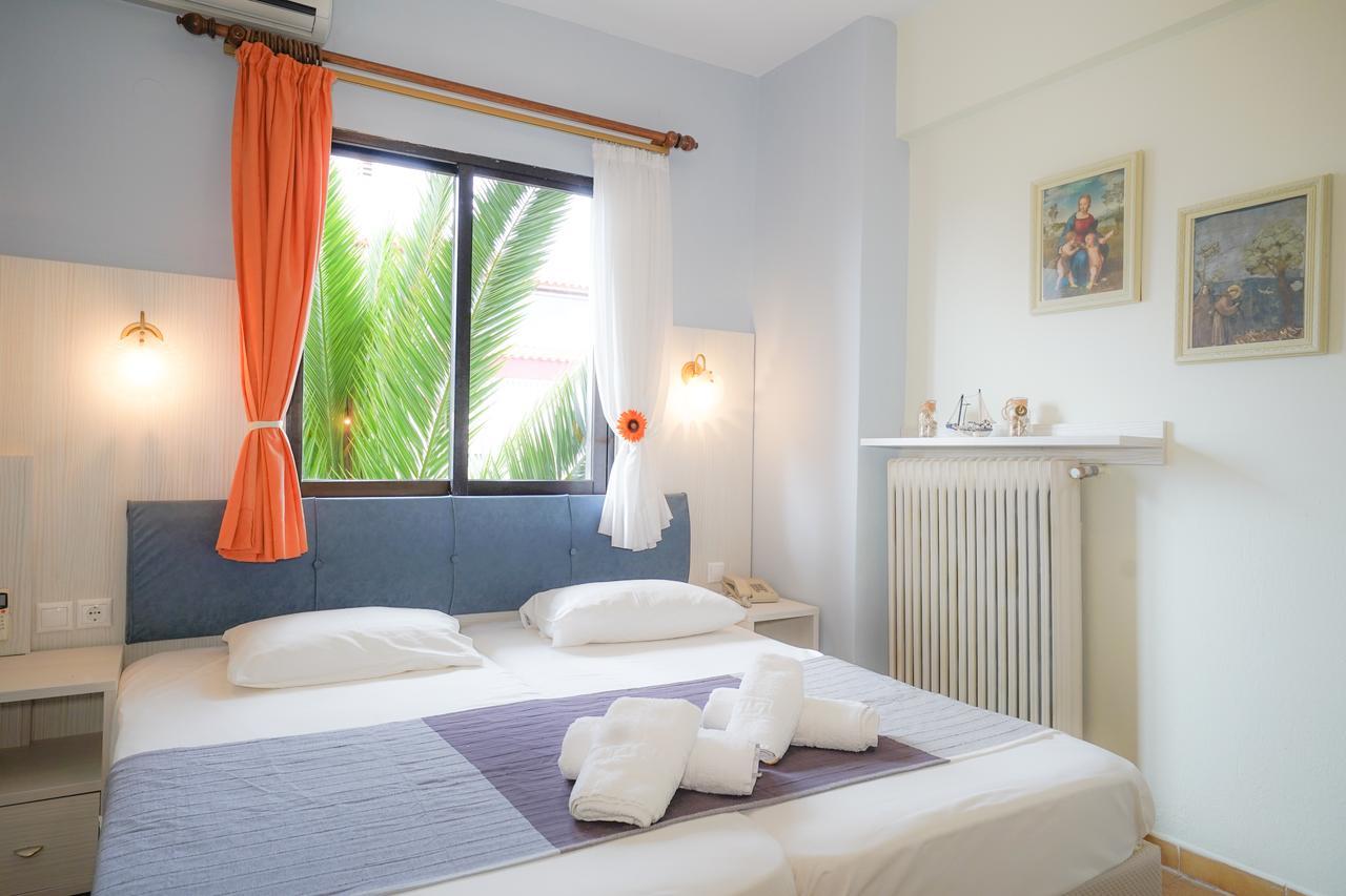 Dionisos Palms Apartments Paralia Dionysiou Exterior photo